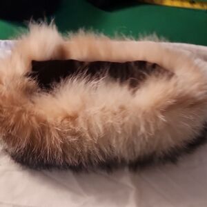 Elegant Crystal Fox Fur Trimmed Women's Accessory